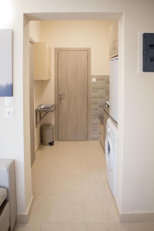 Kosmos Service Apartment Modern Spirit City Center With Additional Cost Parking Tesalónica Exterior foto